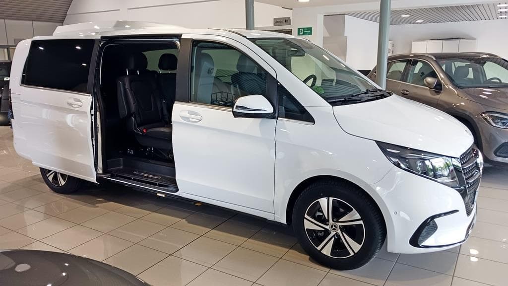 Foto 5 Mercedes V 250 d Avantgarde Extralargo