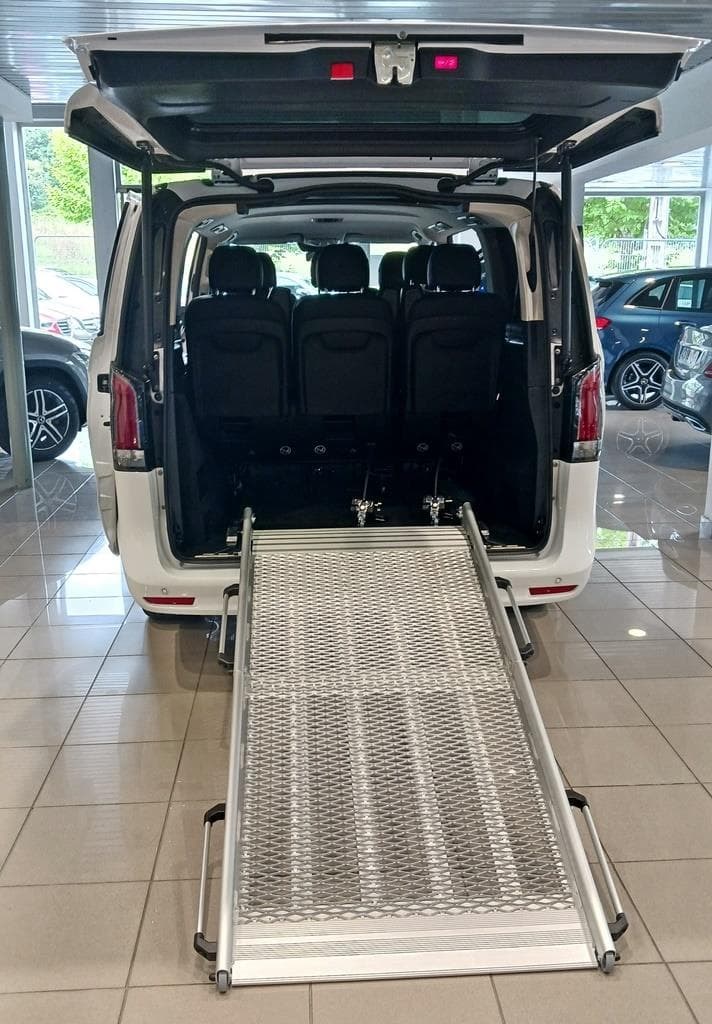 Foto 9 Mercedes V 250 d Avantgarde Extralargo
