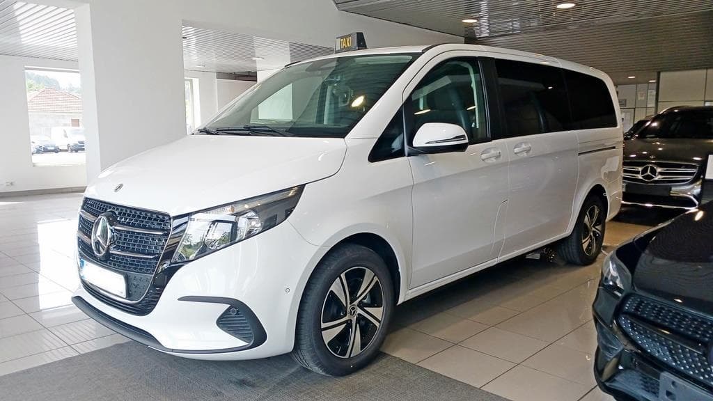 Foto 2 Mercedes V 250 d Style Largo 9G-TRONIC