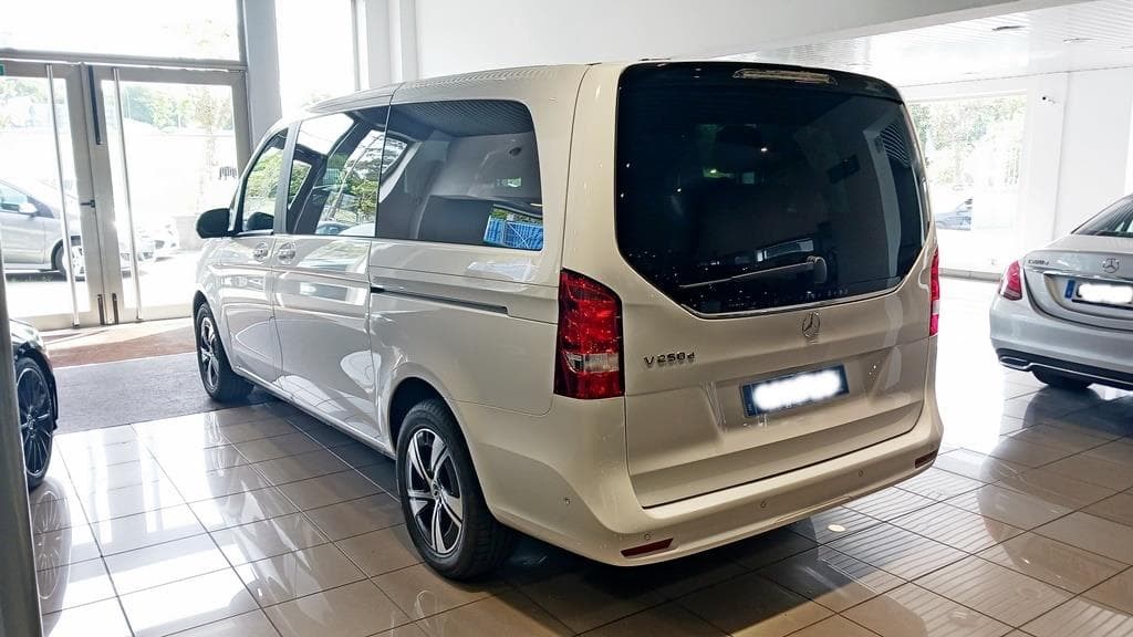 Foto 7 Mercedes V 250 d Style Largo 9G-TRONIC
