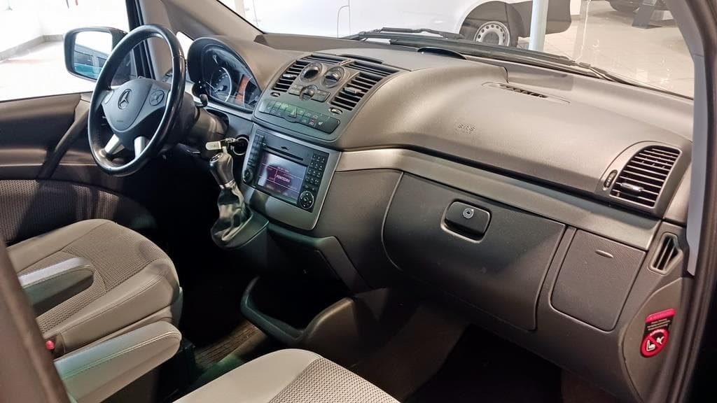 Foto 25 Mercedes  VIANO 2.2 CDI 