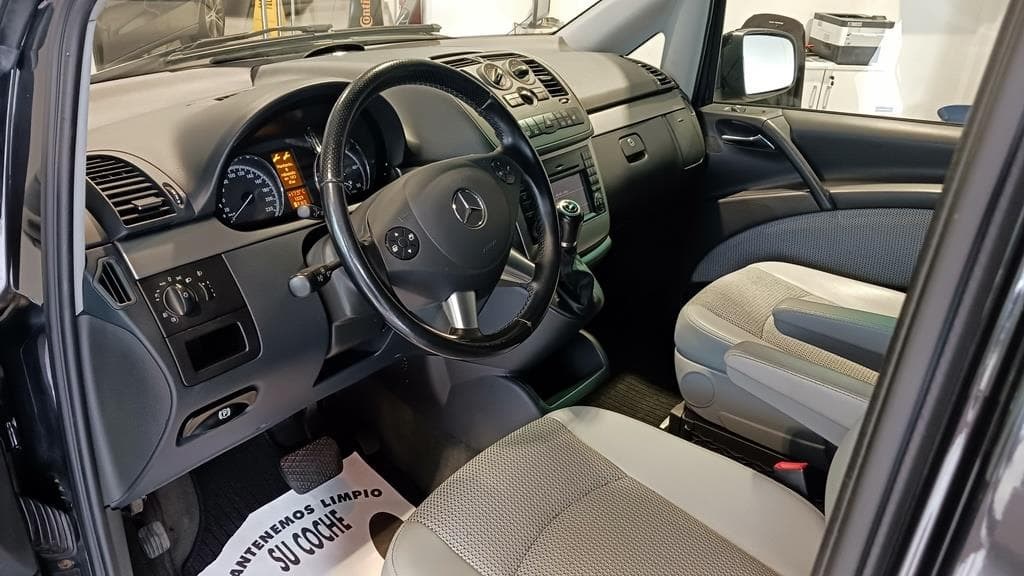 Foto 30 Mercedes  VIANO 2.2 CDI 