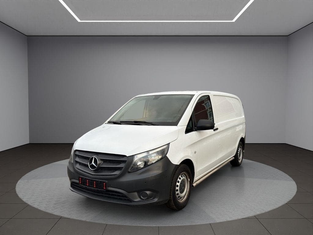 Foto 1 Mercedes VITO 116 CDI Furgón Compacta