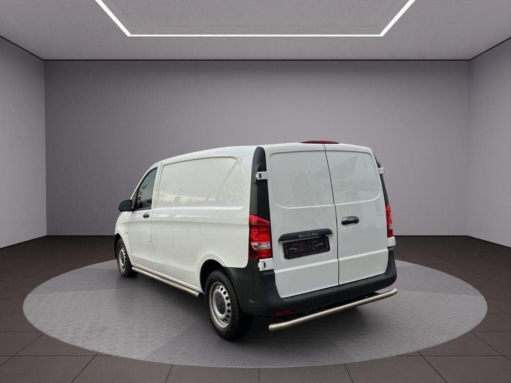 Foto 4 Mercedes VITO 116 CDI Furgón Compacta