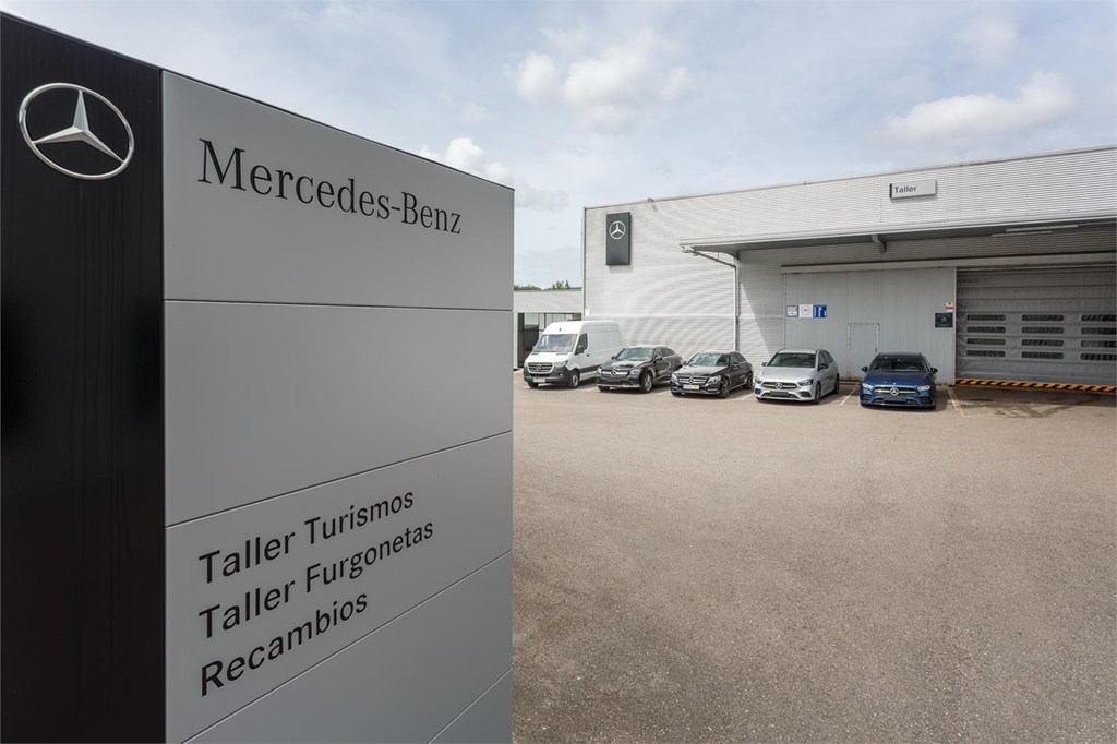 Somos tu taller autorizado Mercedes-Benz en Vilagarcía